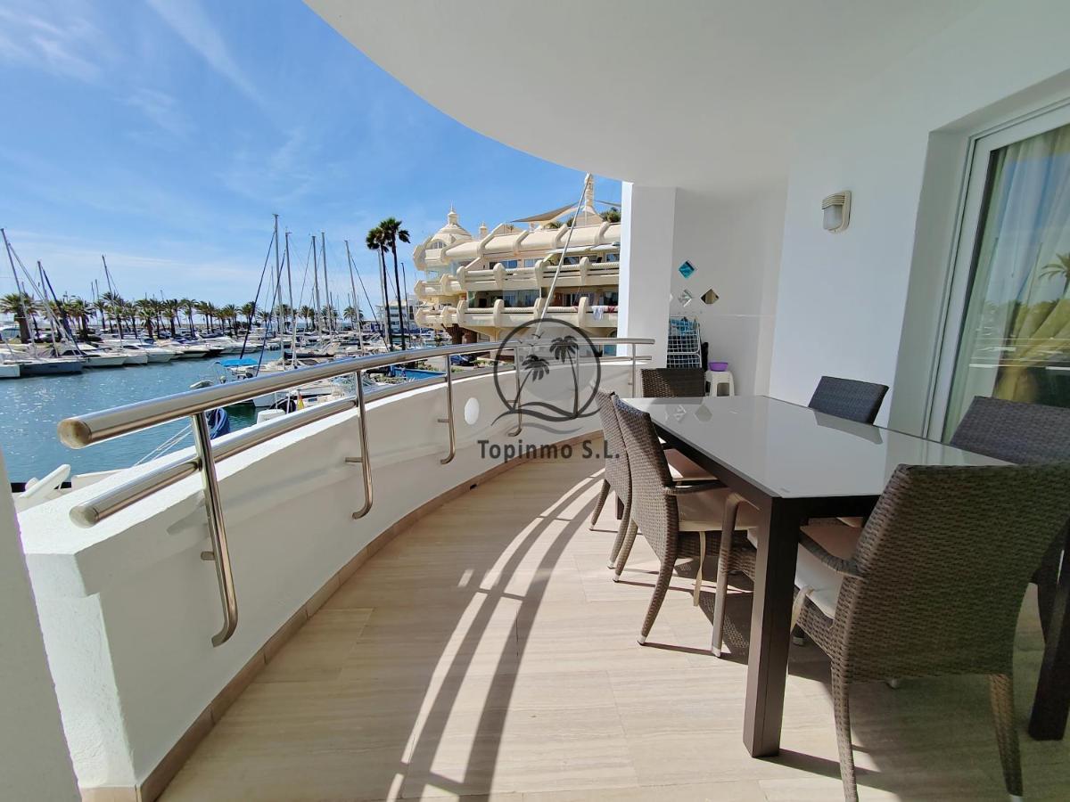 Cozy Corner 2 Bedroom Apartment On New Island Complex In Marina Harbour Benalmadena Exterior photo