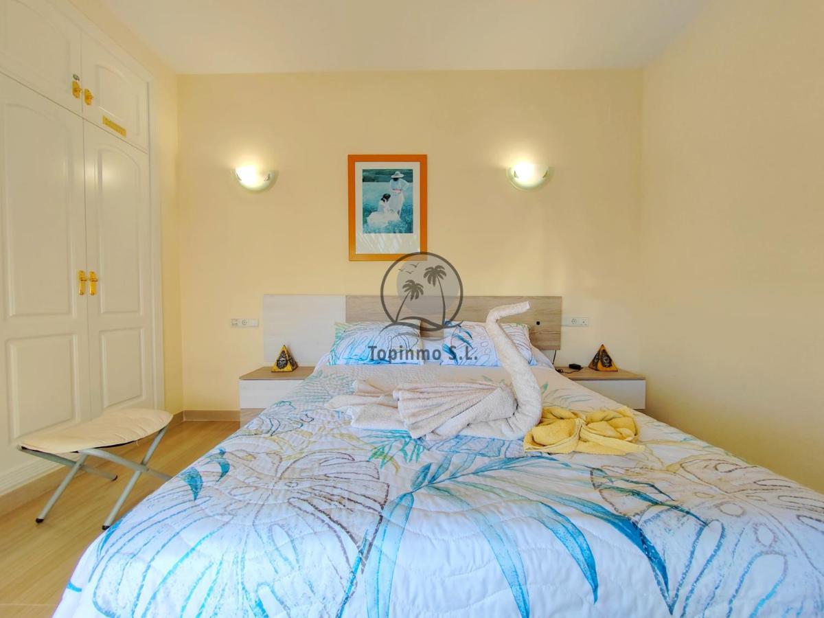 Cozy Corner 2 Bedroom Apartment On New Island Complex In Marina Harbour Benalmadena Exterior photo